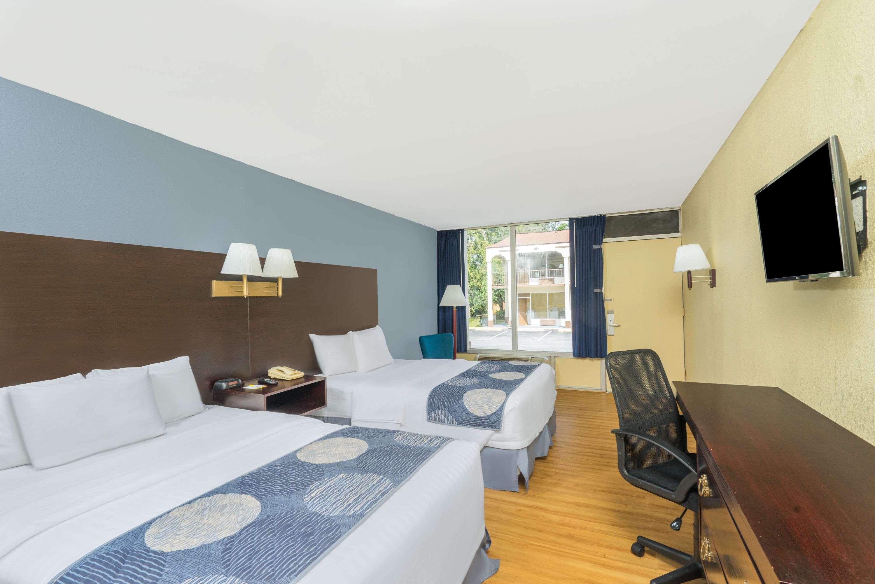 Days Inn By Wyndham Statesville Exterior foto